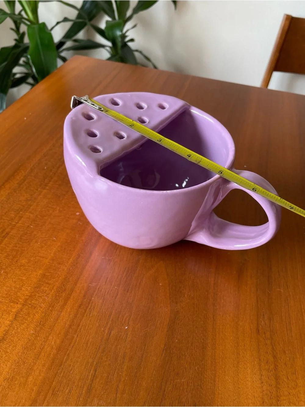 Lavender Ceramic Berry Bowl with Handle and Built-In Strainer